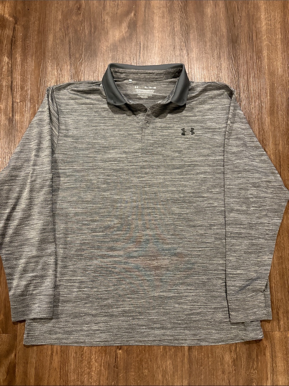 Under Armour men’s XL long sleeve performance polo